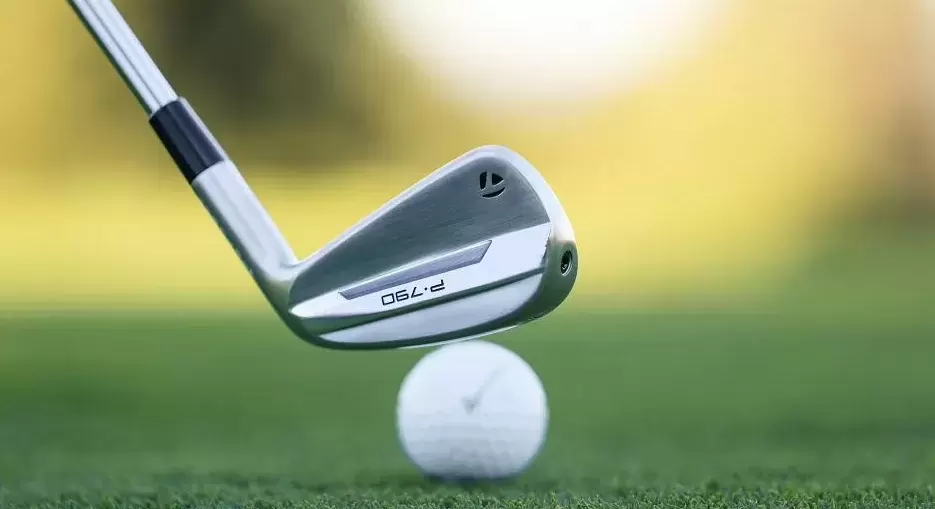 TaylorMade präsentiert neue P790 Eisen | Golf.ch